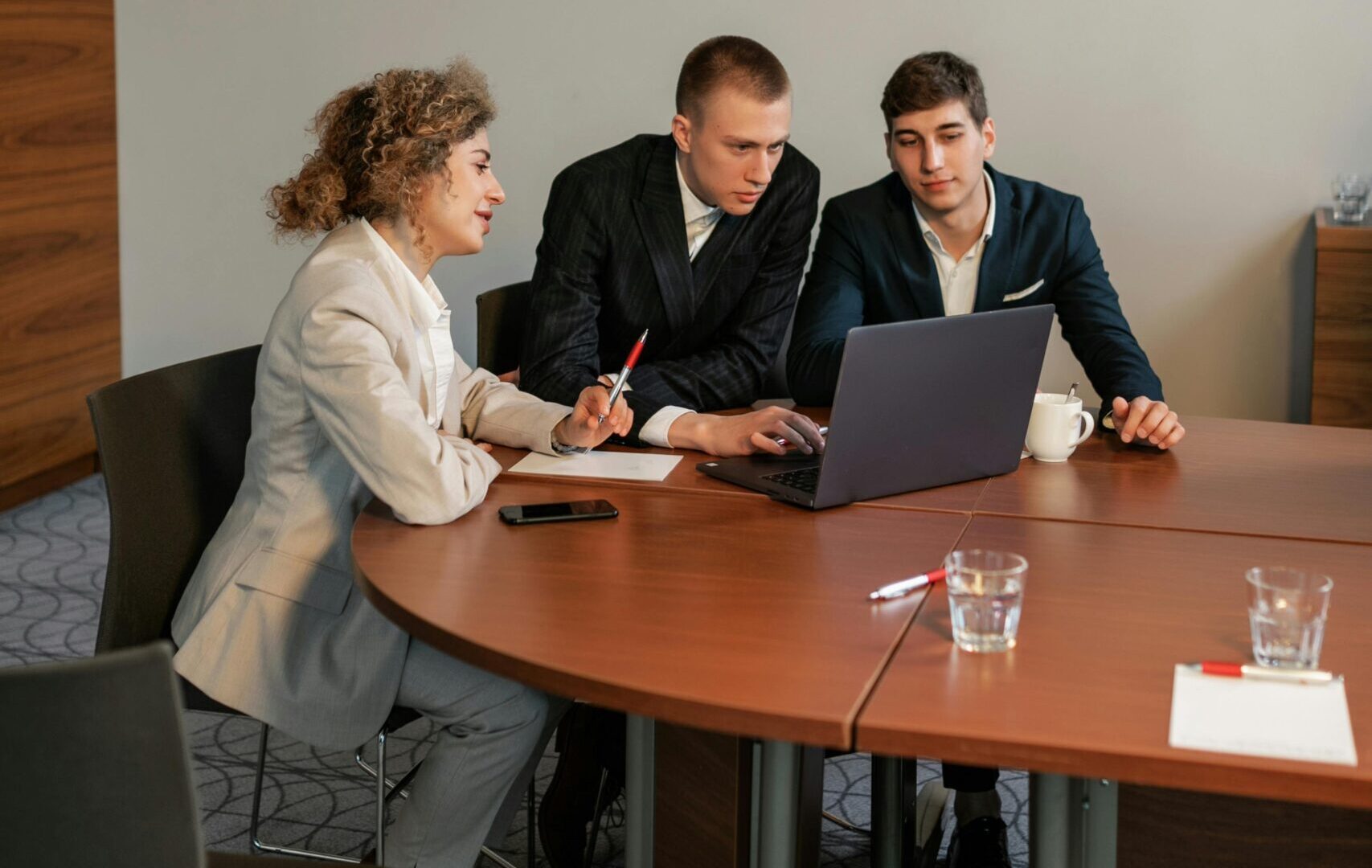 Europe’s Hiring Shifts Explained: How TechGlobal Powers Cross-Border Staff Augmentation Across Top Tech Cities