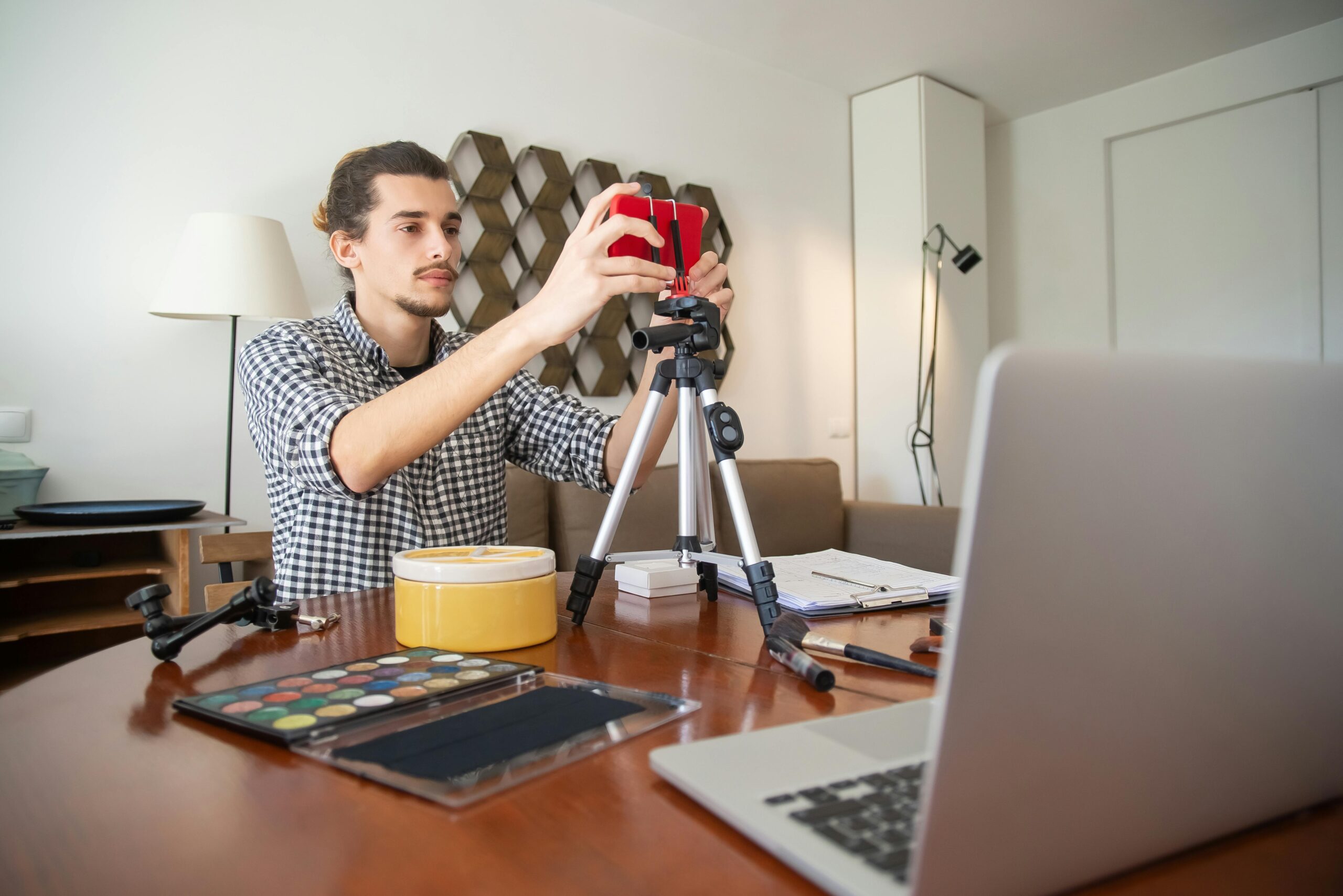 Why Timing Matters More Than Content Quality: The Hidden Growth Factor Most Creators Ignore