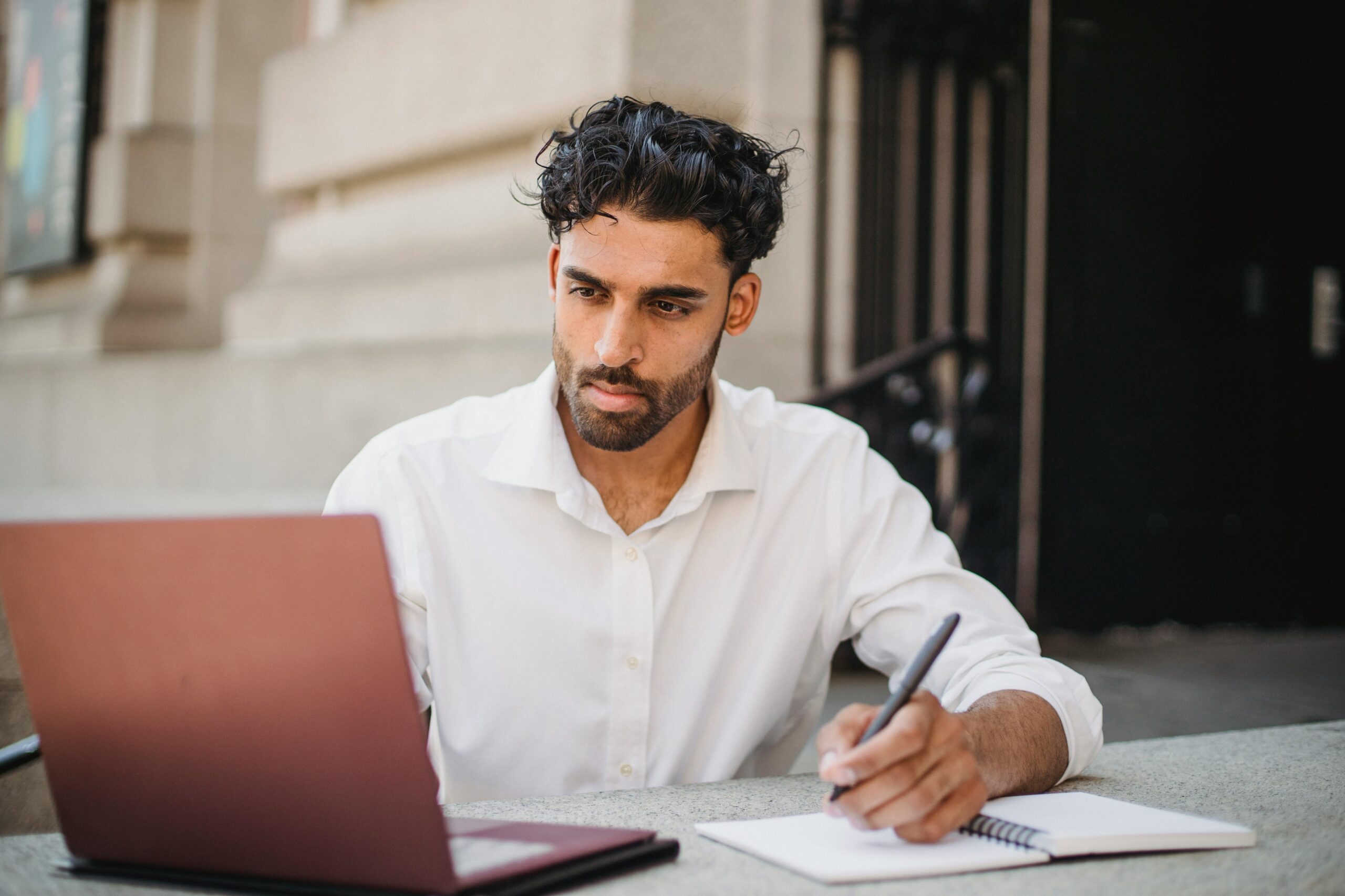 How to Write a Brand Sponsored Article on Socialmoto That Drives Real Results