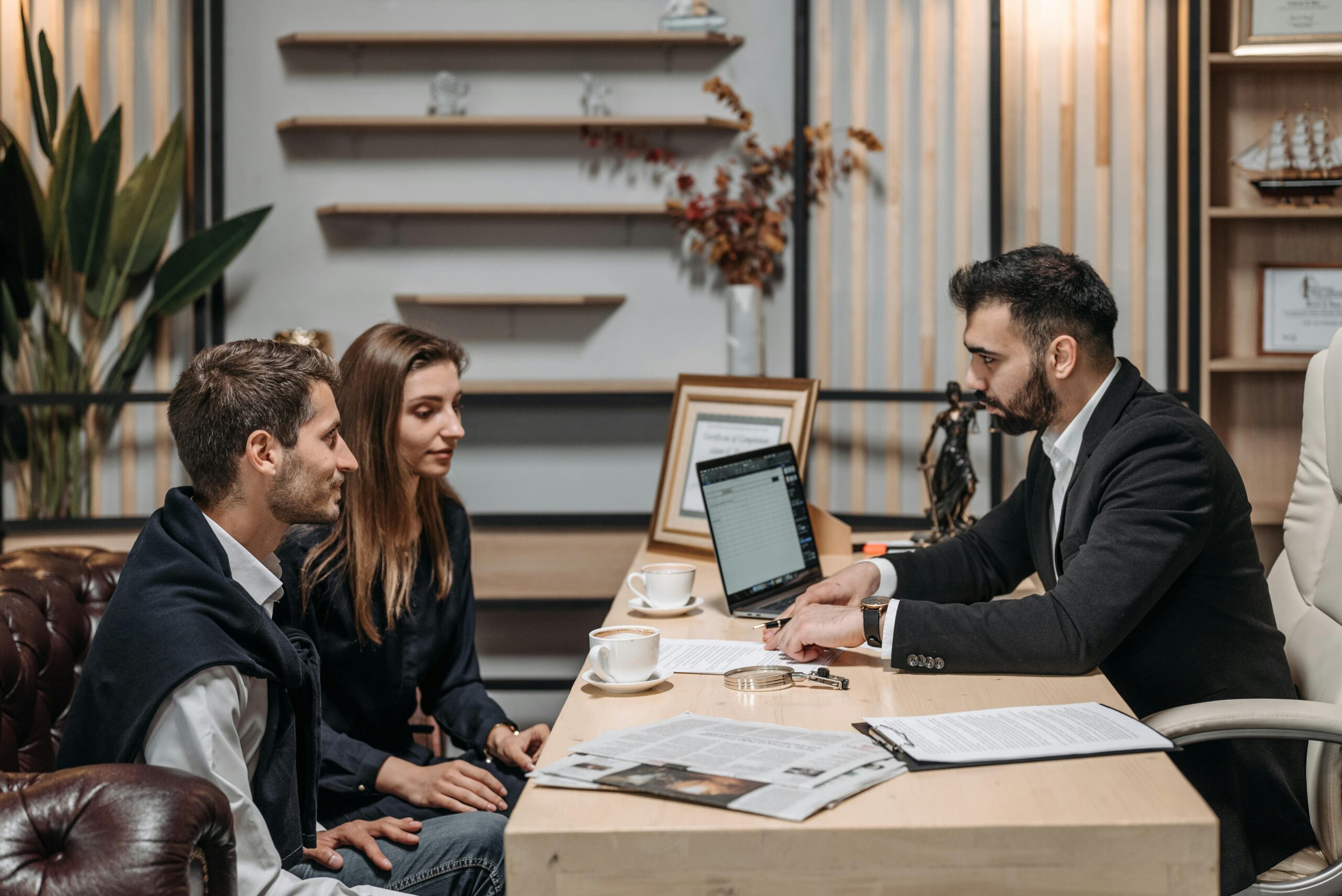 Mumbai Software Engineering & AI Staff Augmentation Services – Accelerating Enterprise Innovation with SoftTech